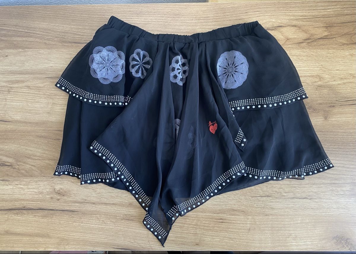 Röcke: Jupe Desigual – Neu (gemäss Beschreibung) aus Chézard-St-Martin von monster2525