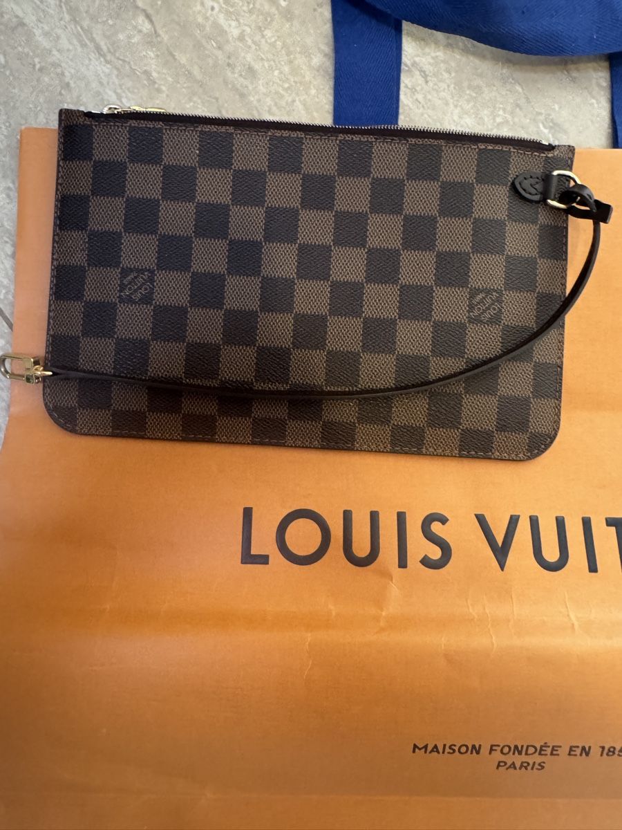 Louis Vuitton Borse da donna: Louis Vuitton  – Nuovo (secondo la descrizione) da Regensdorf venduto da weiningerl 5