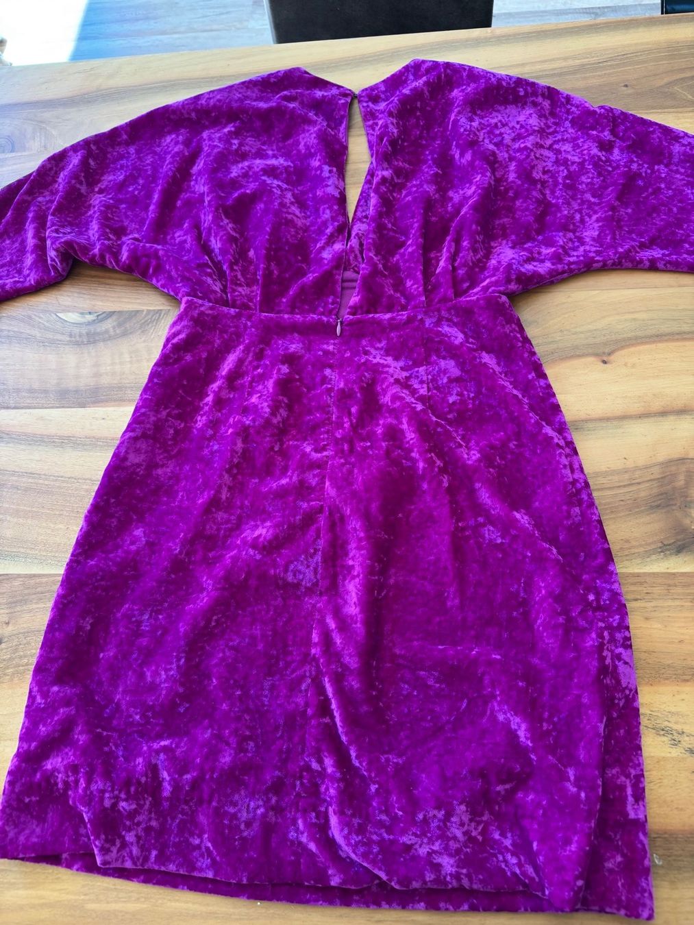 Sandro Kleider: SANDRO Traum mega Samtkleid, Fuchsia/Magenta Gr.  36 – Neu (gemäss Beschreibung) aus Meiringen von snahhanssnah 2