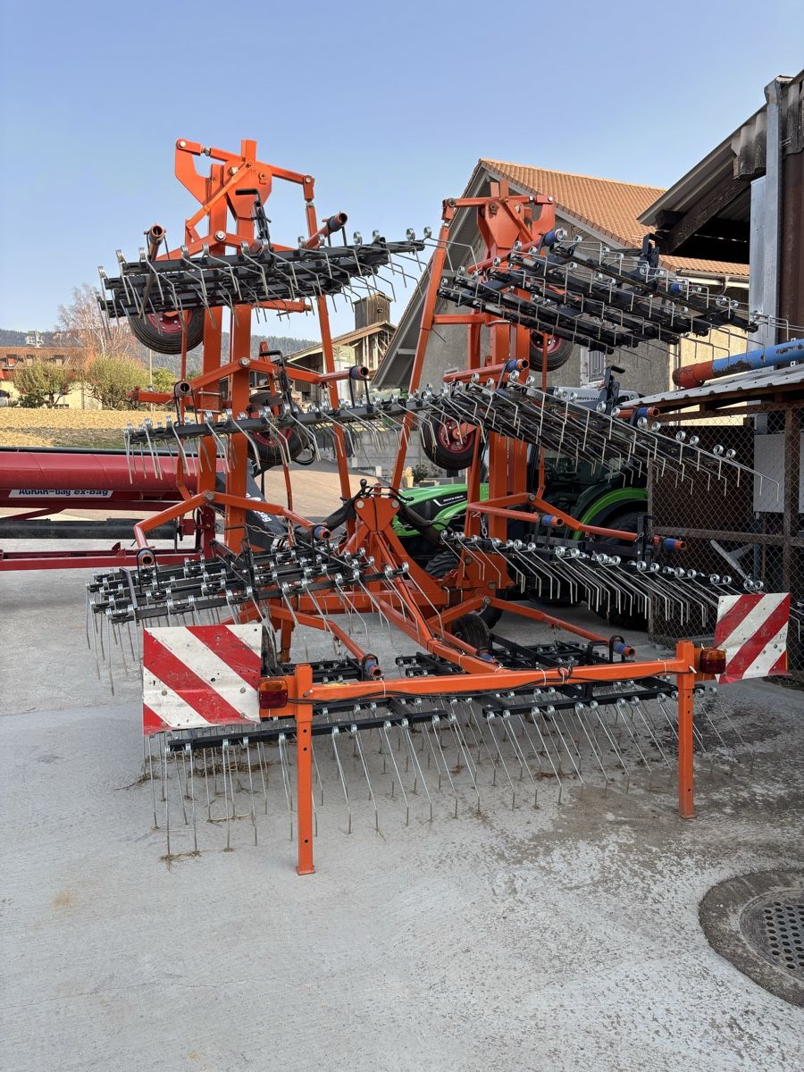 Toutes les machines: Getreide Striegel  – D'occasion à Champvent par Fivan