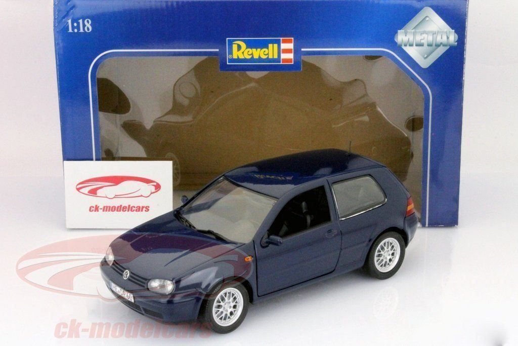 Volkswagen Modellautos: VW GOLF IV DUNKELLBAU 1:18 REVELL – Neu und originalverpackt aus Suhr von Moebelsiralfred 1