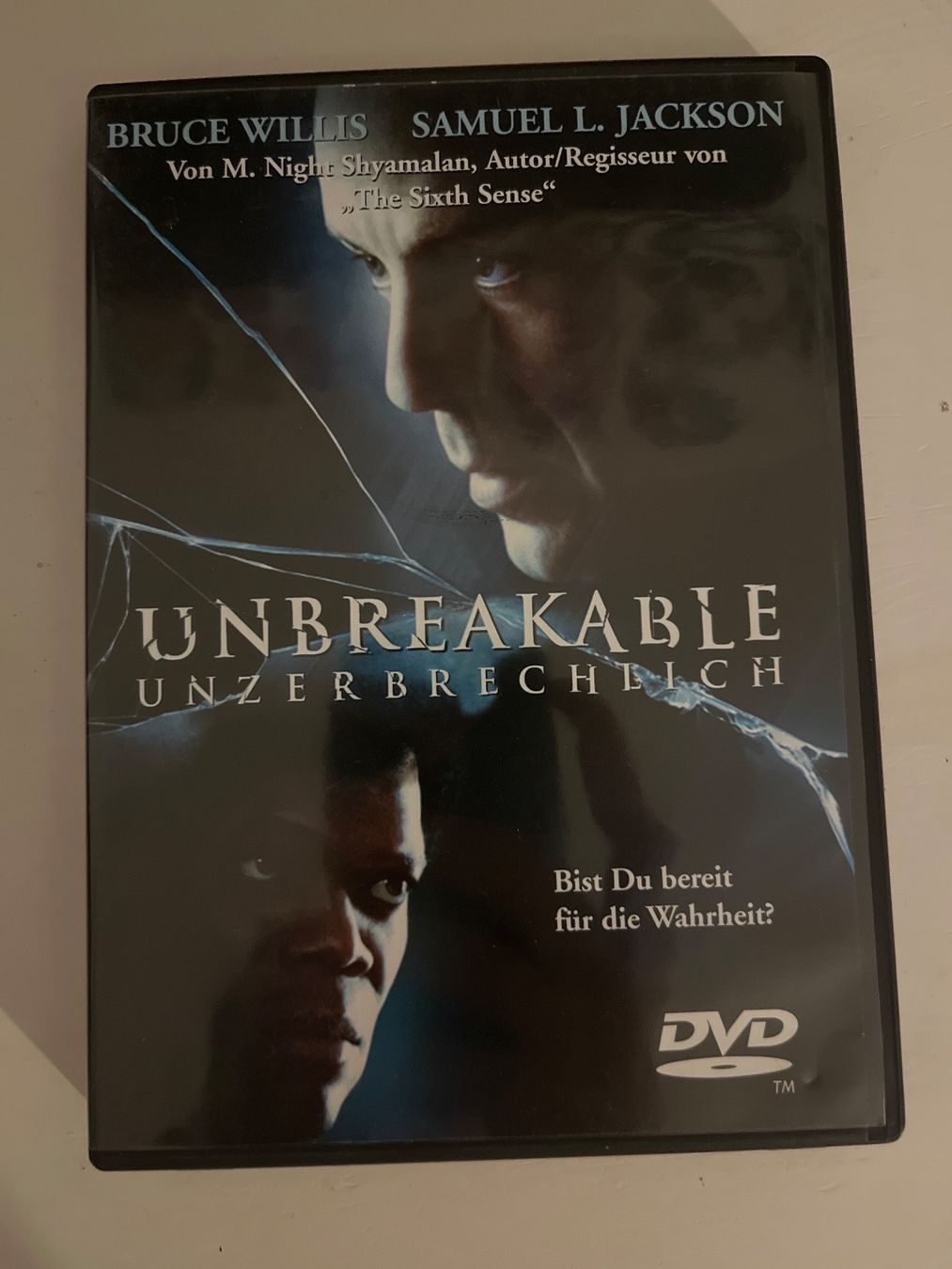 Tutti i DVDs: Unbreakable (2000), DVD 📀 - Bruce Willis – Nuovo (secondo la descrizione) da Sierre venduto da black.box