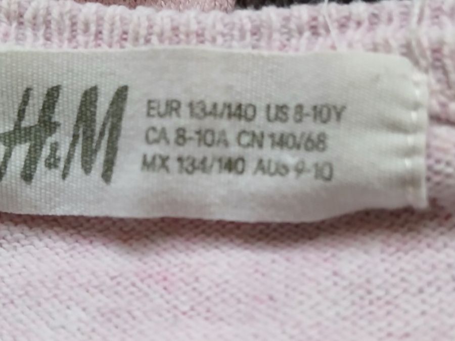 H&M Maglioni & Felpe: Mäschen Pullovers Grösse 134/140 – Usato da Worb venduto da Osterthal 4
