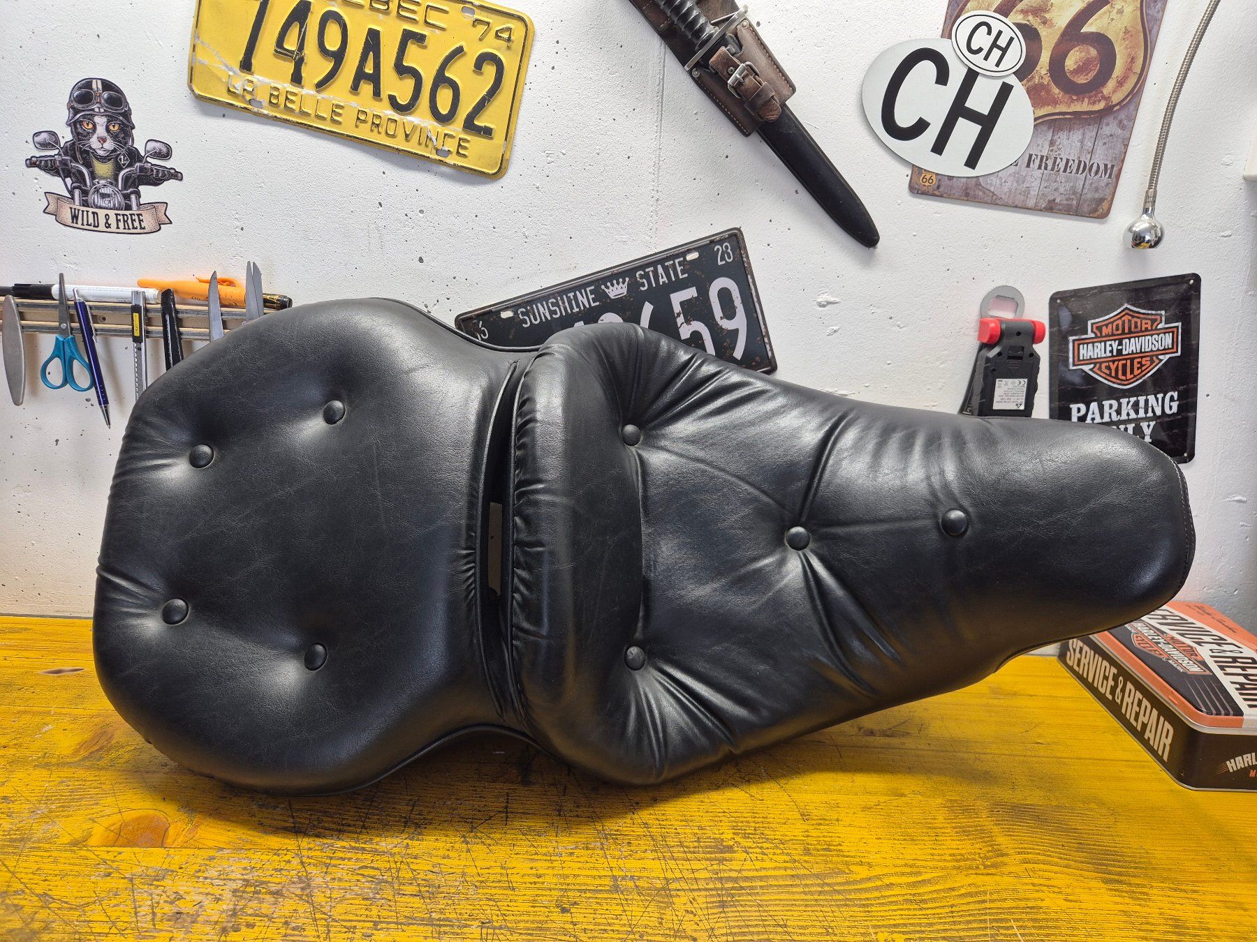 Tutti i ricambio per moto: Selle Harley Touring FLHR – Usato da Fully venduto da geje55