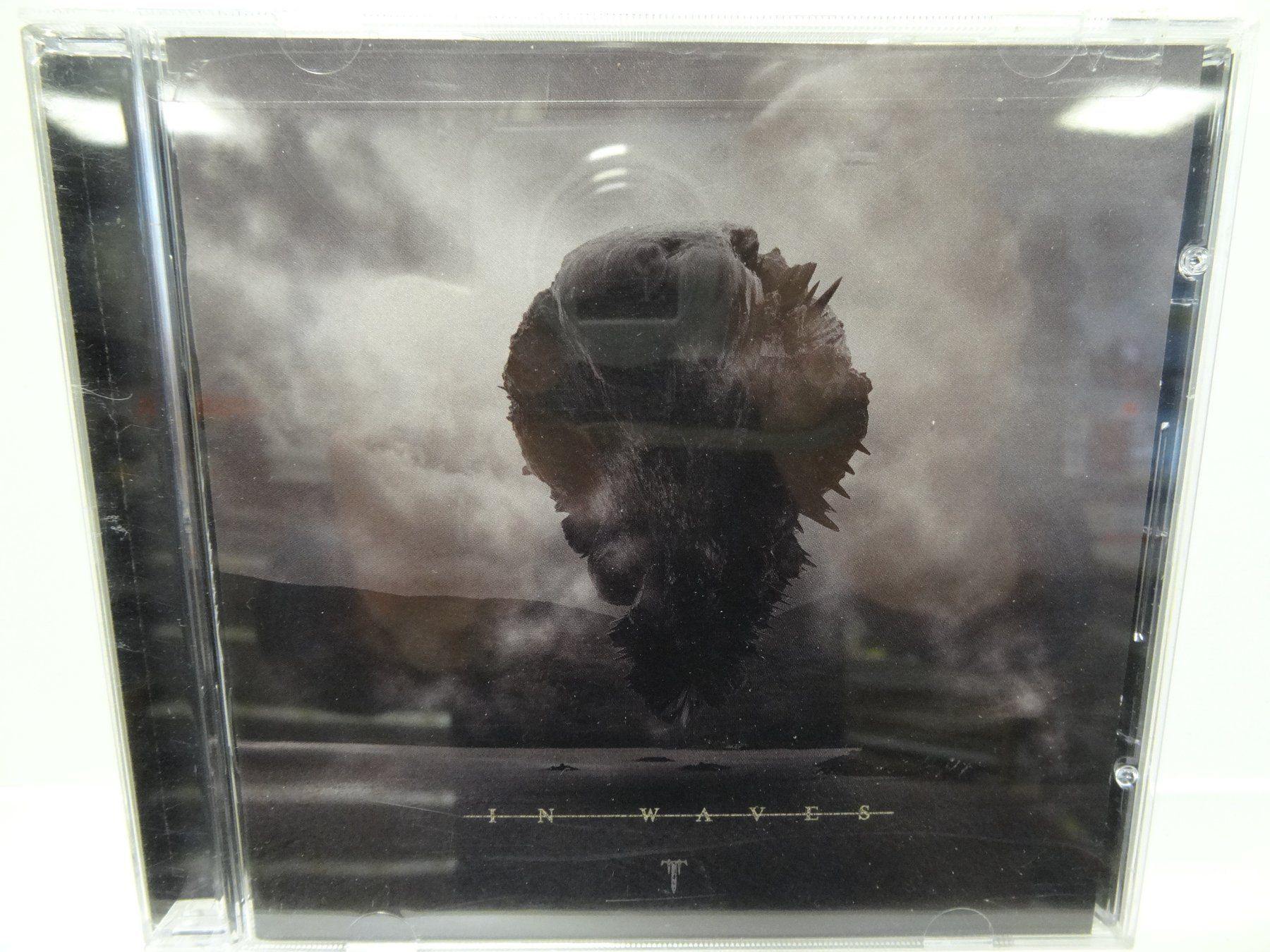 CDs: Trivium - In Waves (CD) – D'occasion à luzern par musicandart