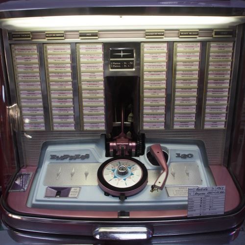 Jukebox: Rock Ola Empress 120 revidiert – Usato da Schalunen venduto da schwabspielautomaten 2