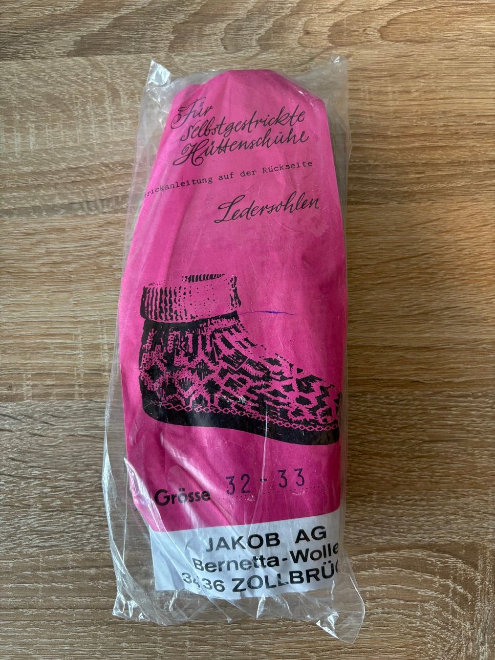 Herrenschuhe: Hüttenfinken Sohlen 32/33 – Neu und originalverpackt aus Pfäffikon SZ von Desideria0