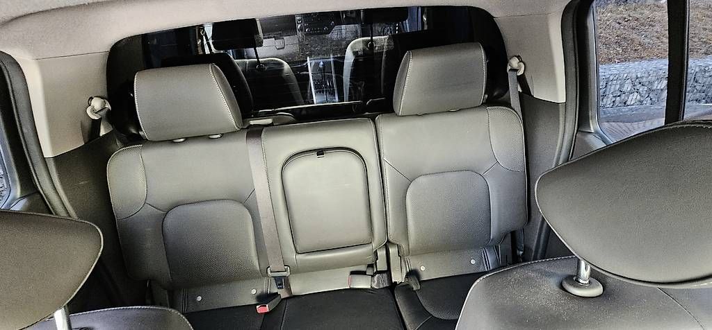Autos: Nissan Navara V6 3.0 – D'occasion à Gwatt (Thun) par Renos61 1