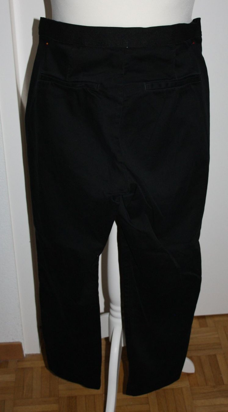 Jeans: Jegginis Hose H+M sehr elastisch schwarz Gr. 44 – Usato da Flüelen venduto da Diversicum-Textil 2