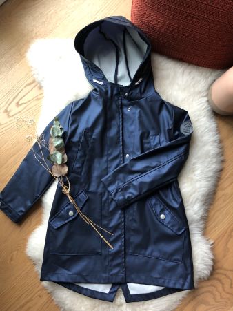 ZARA Regenmantel Gr. 128 wasserdicht *NEUWERTIG