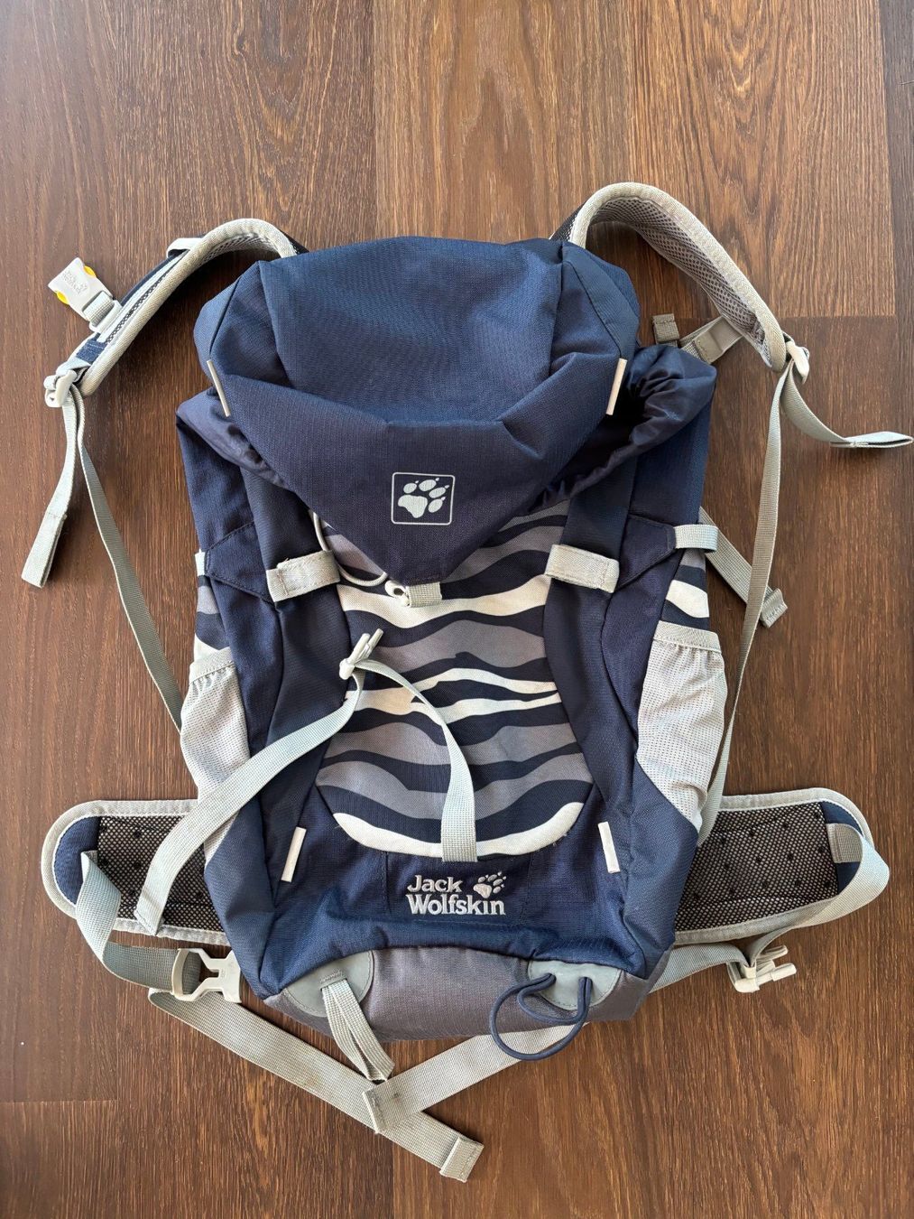 Zaini: Kinderrucksack Alpine Trail von Jack Wolfskin – Usato da Uetikon am See venduto da Weltmaus