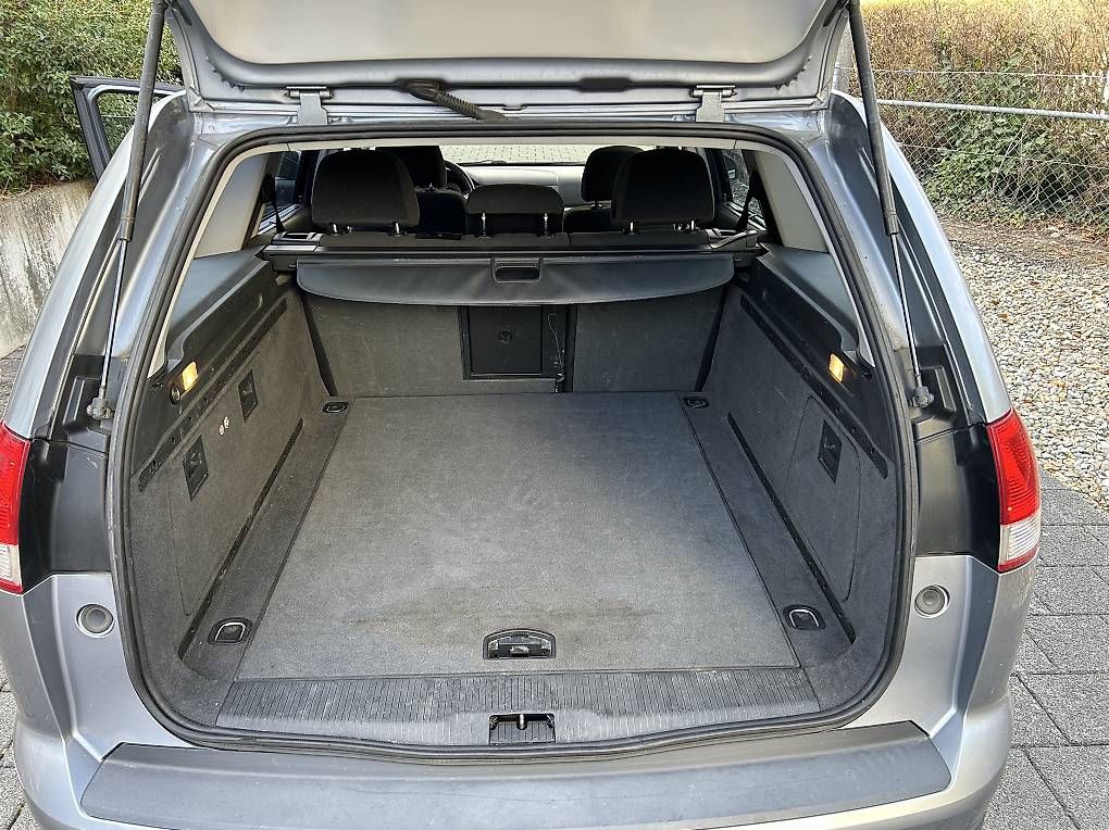 Automobili: Opel Vectra Caravan 1.9 MIT MFK! – Usato da Dietikon venduto da Aldc54 4