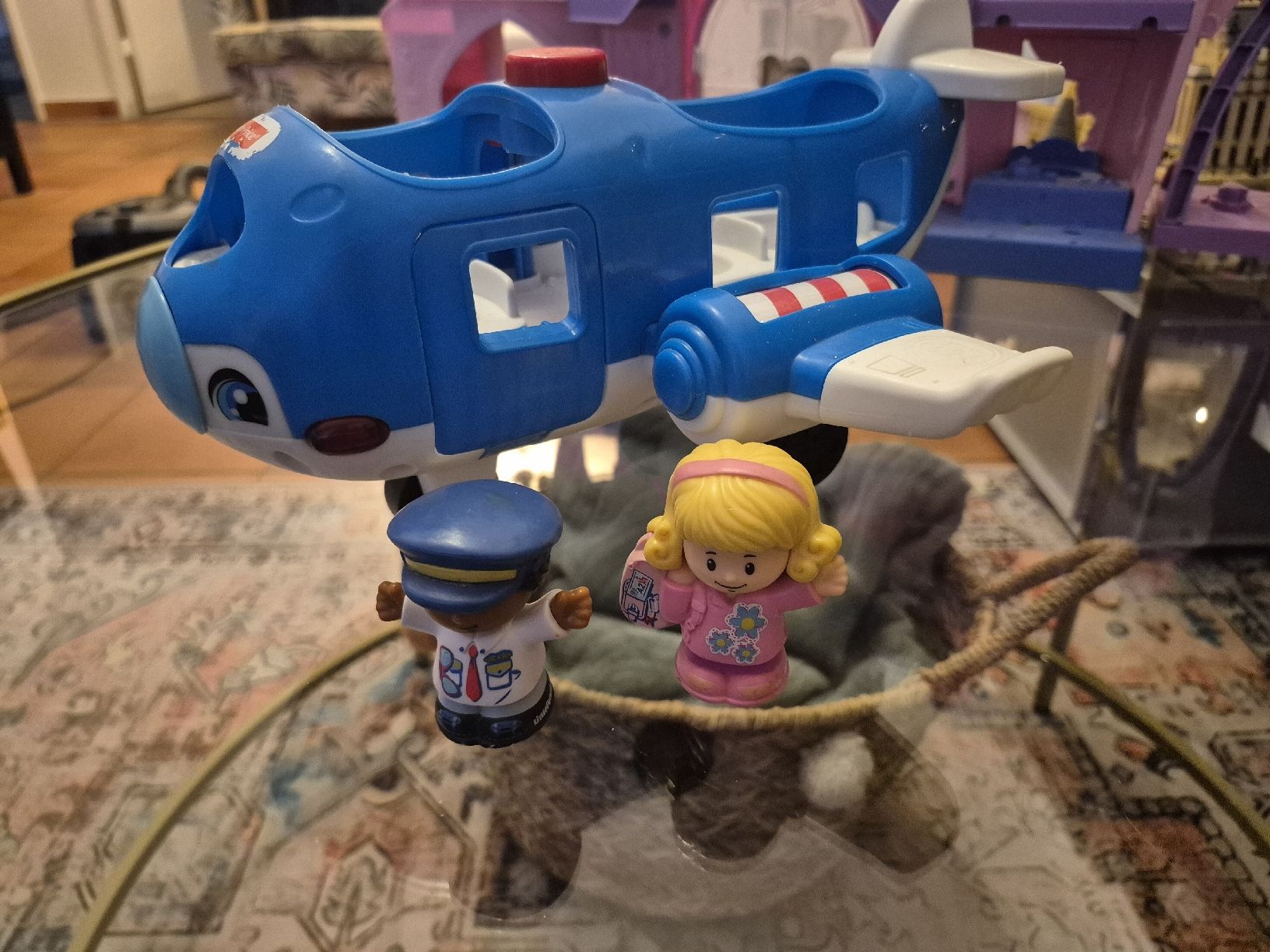 Fisher-Price Spielzeuge: LITTLE PEOPLE - Avion – Gebraucht aus Riaz von Murielbhs