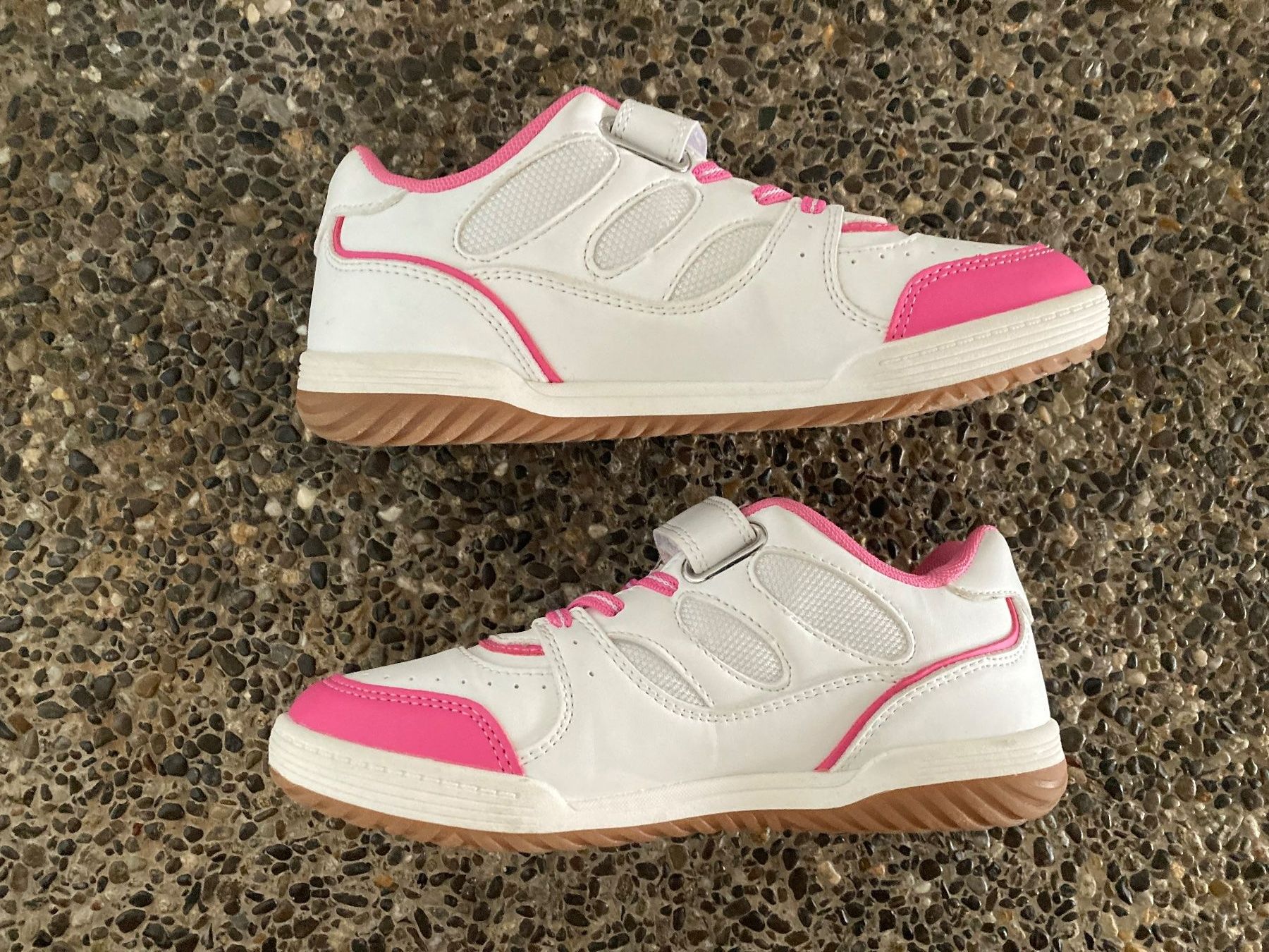Scarpe per ragazze: Hallenschuhe,  Gr. 34 – Nuovo (secondo la descrizione) da Aetingen venduto da Nadinsky 4