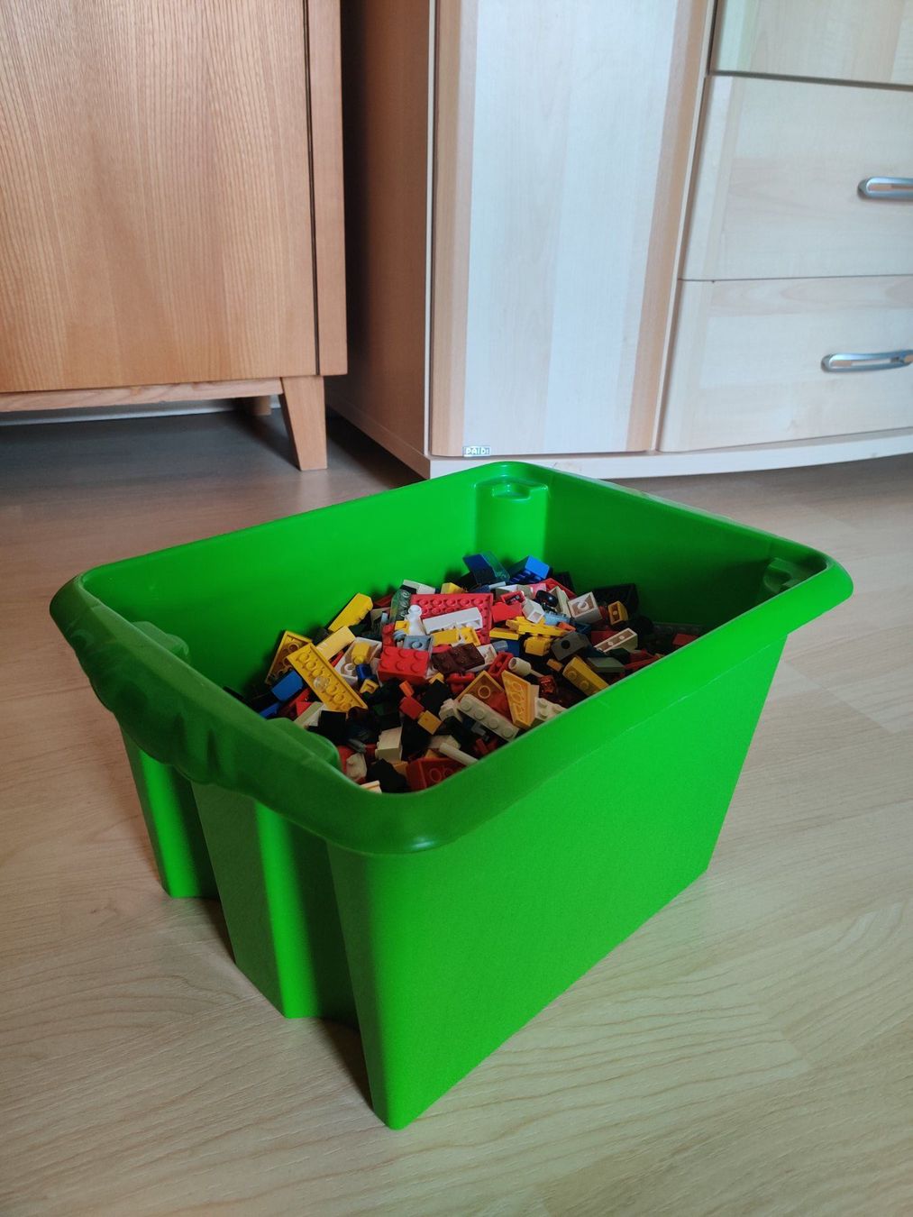 Lego Kit di costruzioni: Kiste mit diversen Legoteilen – Usato da Seon venduto da Dave5703 2