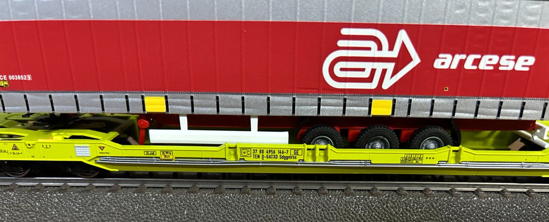 Roco Modelleisenbahnen: Roco 77391 Arcese Taschenwagen – Neu (gemäss Beschreibung) aus Boll von MND1234 1