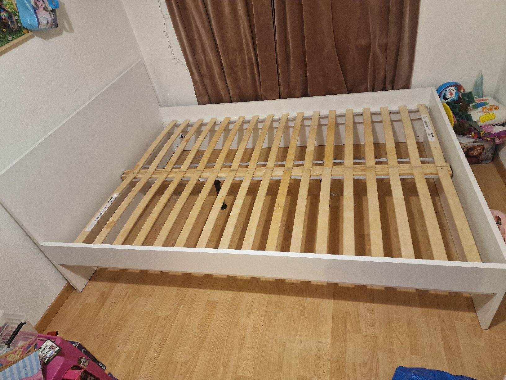 Ikea Letti: Ikea Hemnes Day Bed Frame with side protection – Usato da Hinwil venduto da pma_v2qs 1