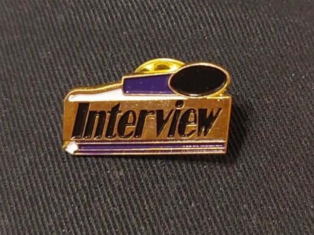Pin Interview (Gebraucht) in Erlinsbach für CHF 0.5 – mit Lieferung auf ...
