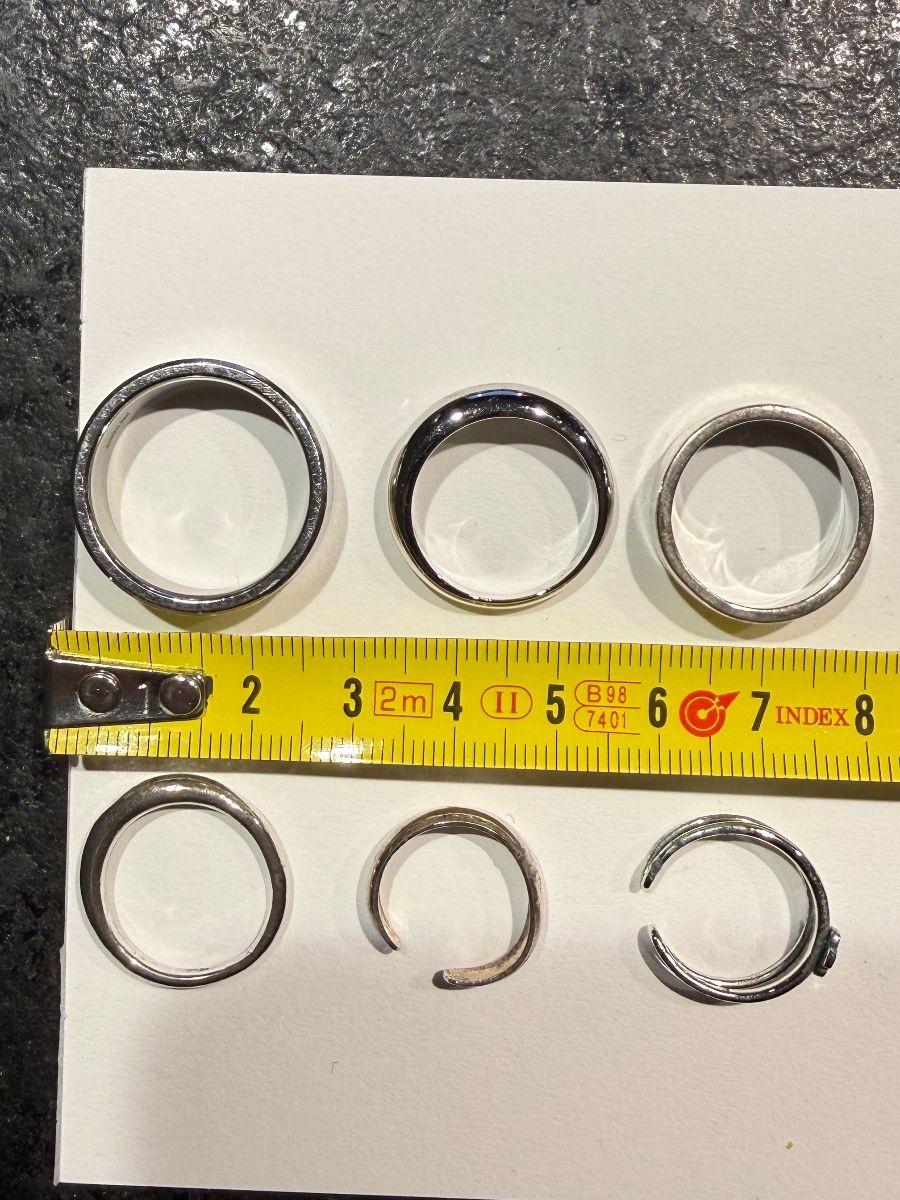 Altri gioielli: 925 Silber Ring Set + Edelstahl | 6 Ringe | div. Größen – Usato da Basel venduto da Rouge. 7