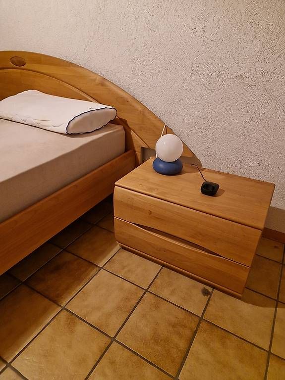 Lits: Bett 180x 200cm – D'occasion à Lüterkofen par Nickey01 1