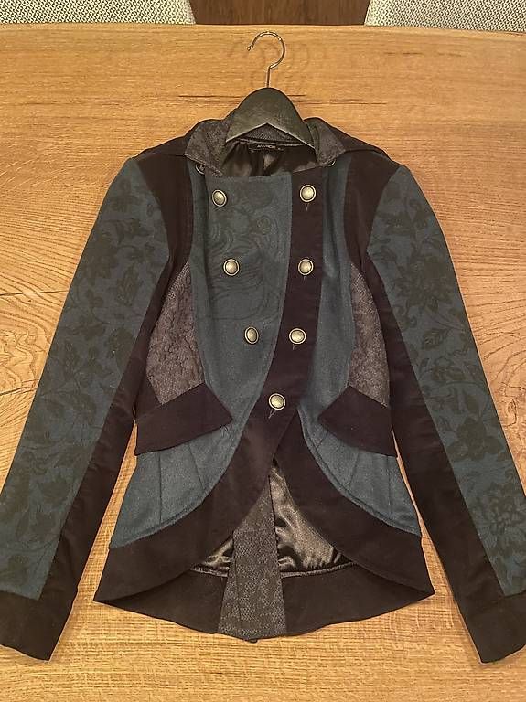 Jacken: Blazer von Angels Never Die – Gebraucht aus Villmergen von Sabsi92