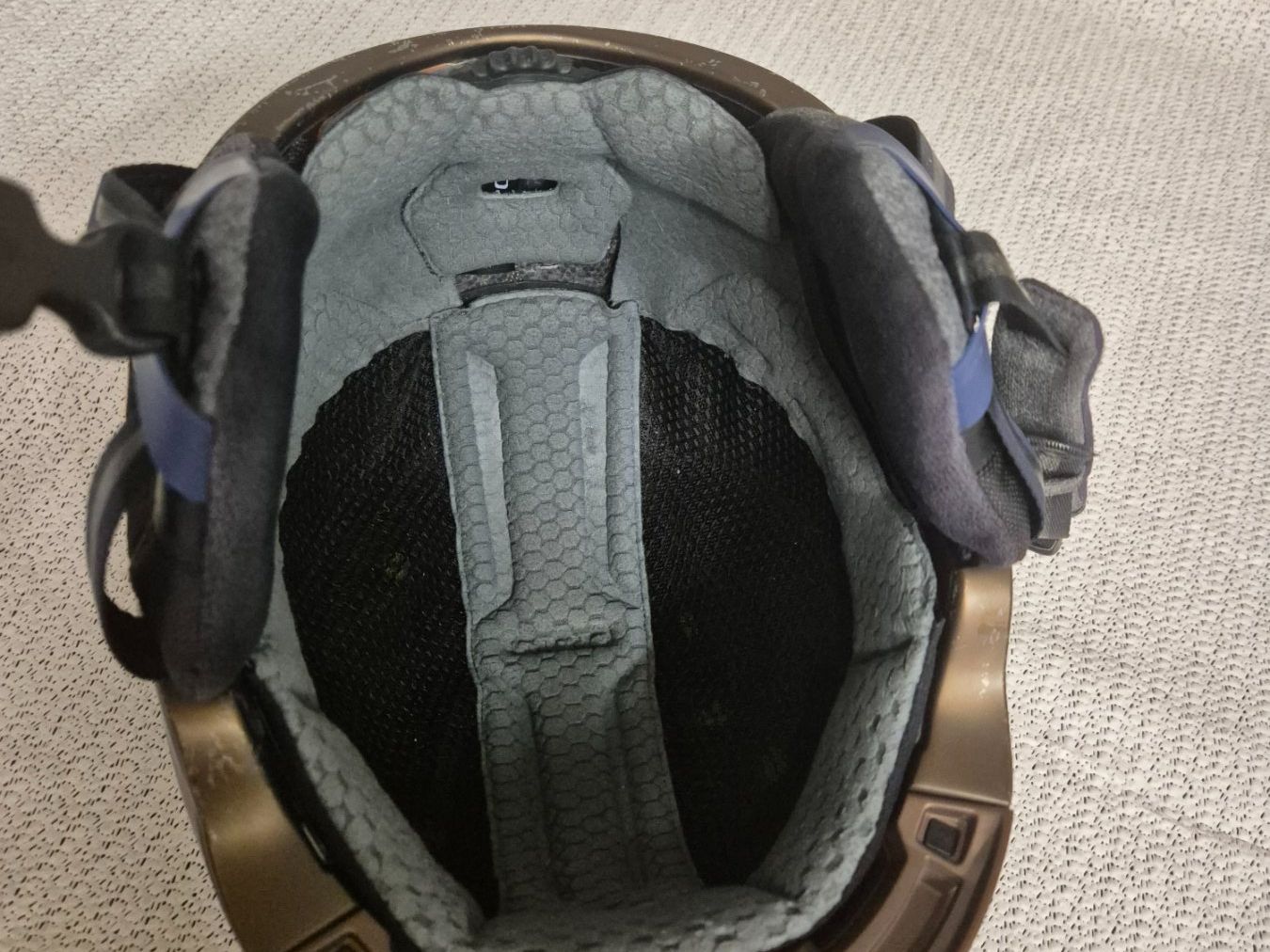 Giro Caschi: Skihelm Giro – Usato da Vella venduto da Platetg13 3
