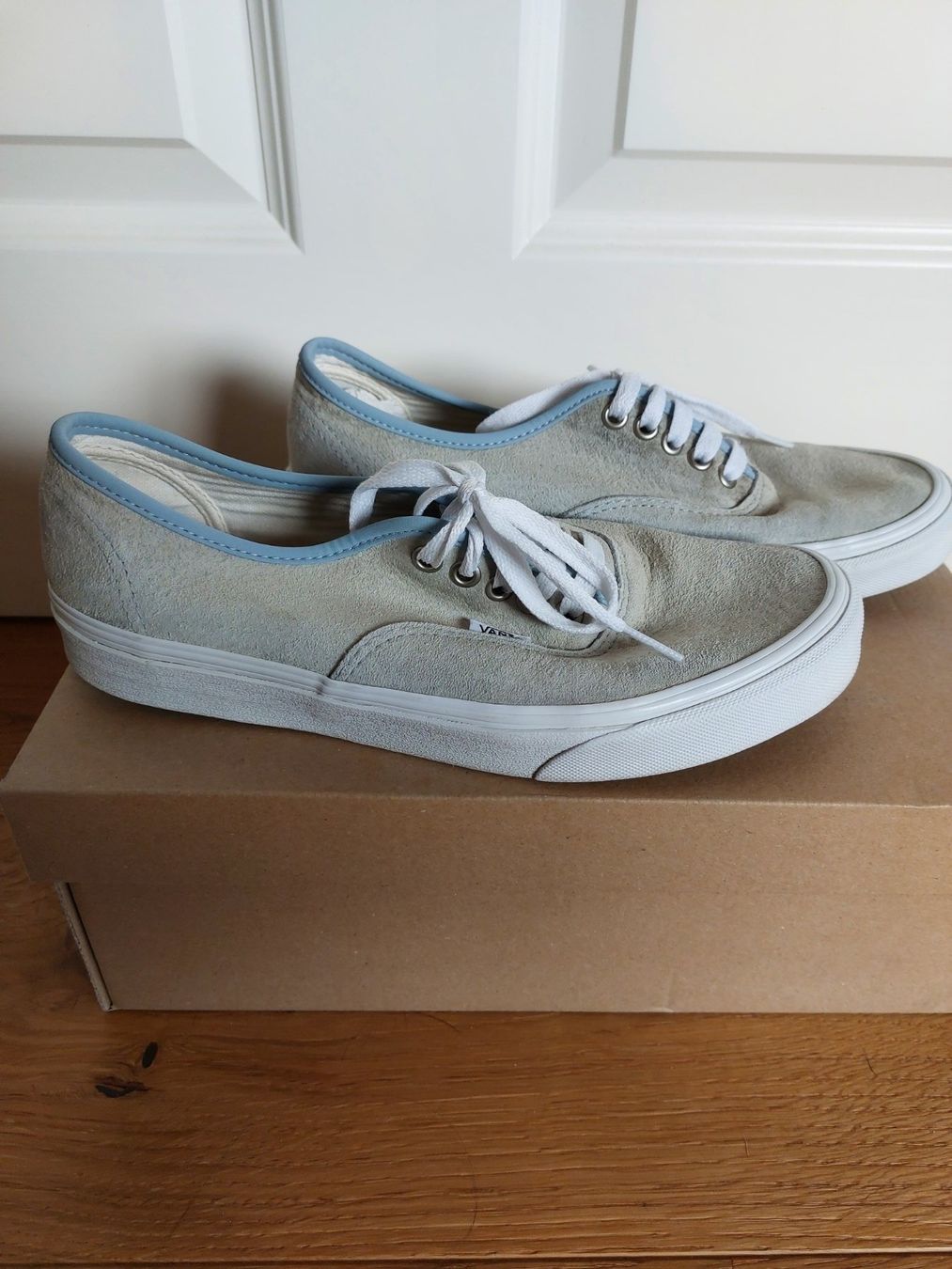 Vans Scarpe da donna: Wild Leder Vans Grösse 40 – Usato da Titterten venduto da fra_v27g 1