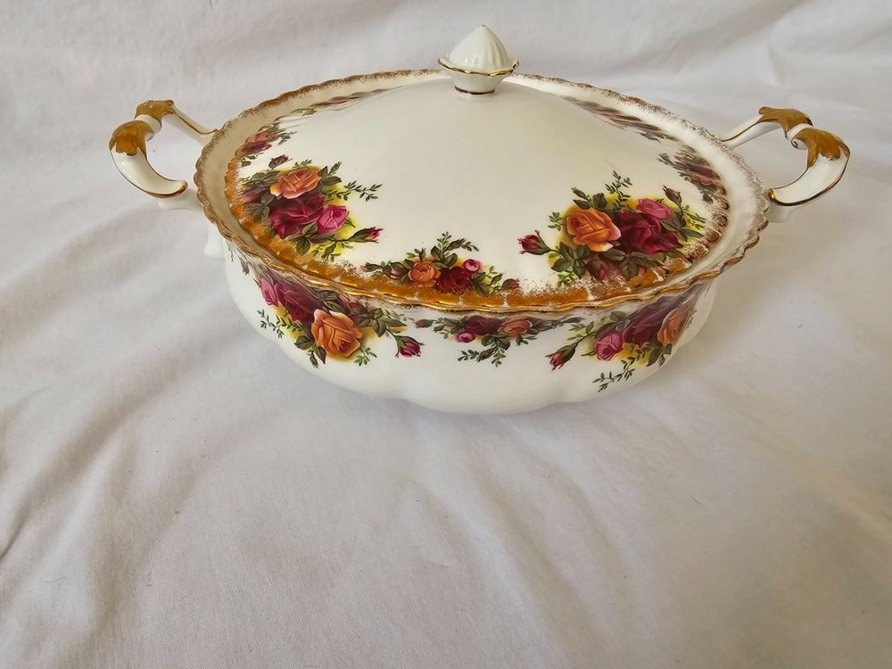 Royal Albert Old country rose Gemüseterrine | Kaufen auf Ricardo