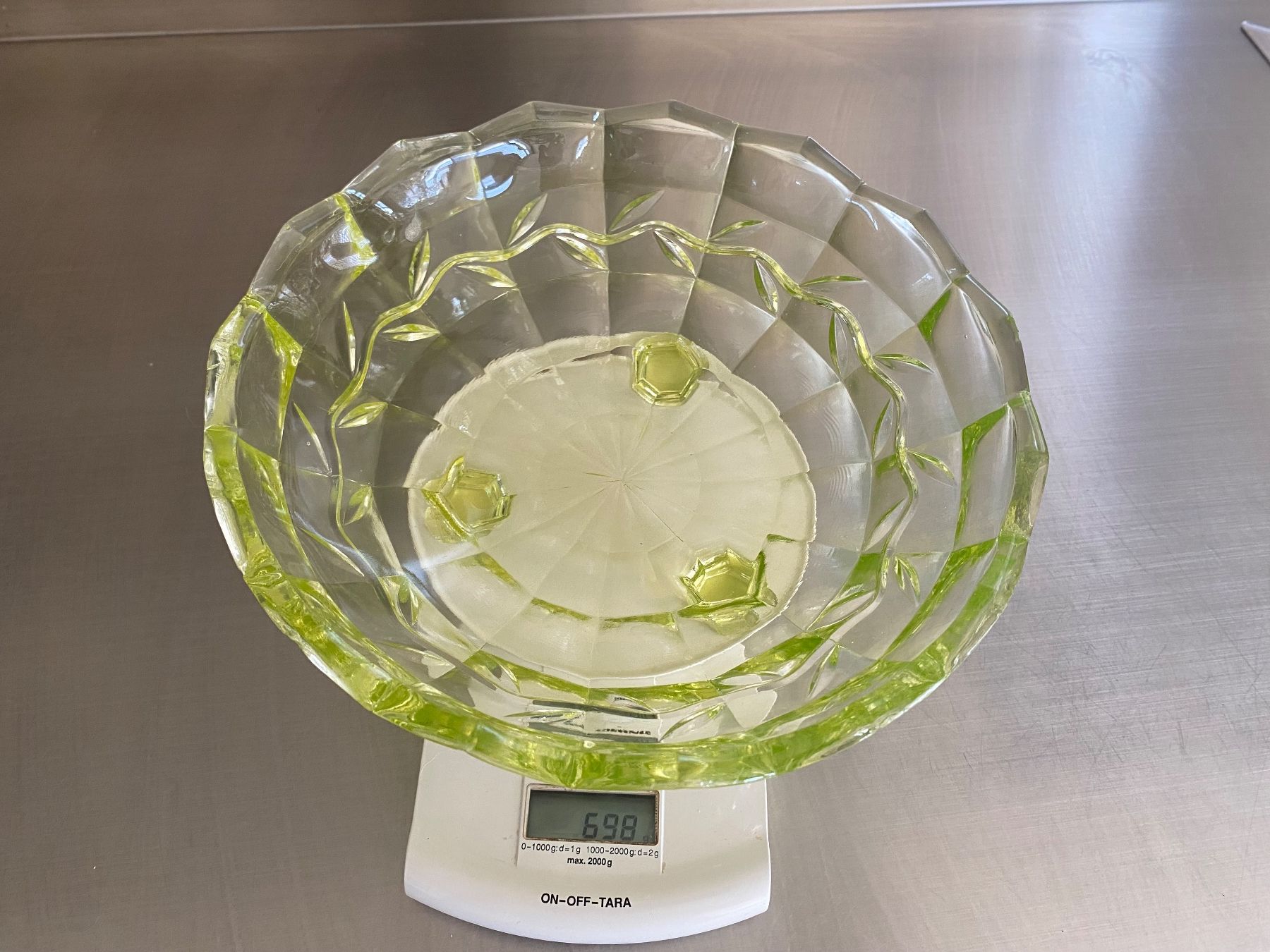 Bicchieri: Glasschale grün auf Füssen – Usato da Zürich venduto da ter_6v82 3