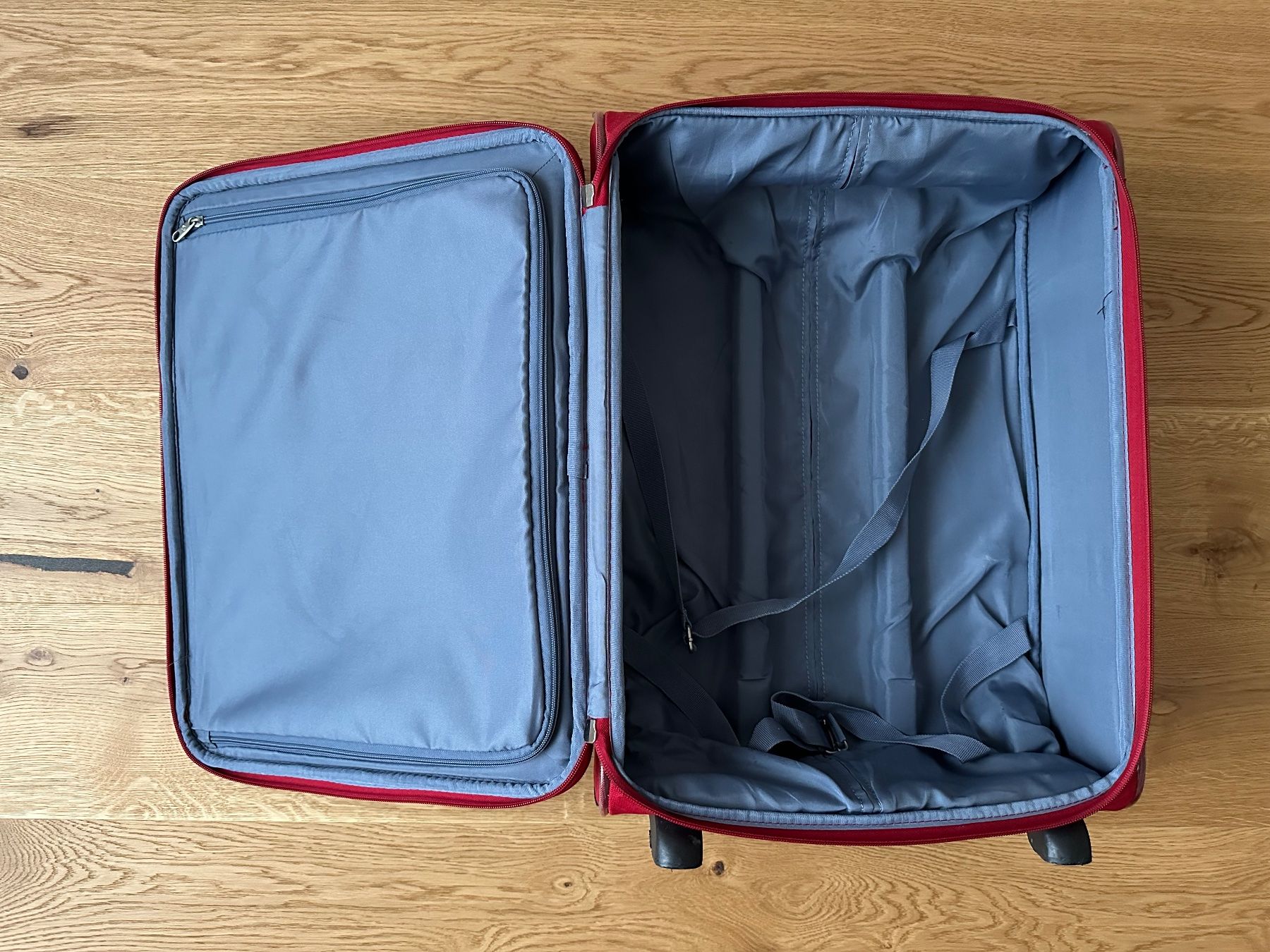 Samsonite Valigie: Reisekoffer Samsonite rot – Usato da Unterägeri venduto da nin_6j58 2