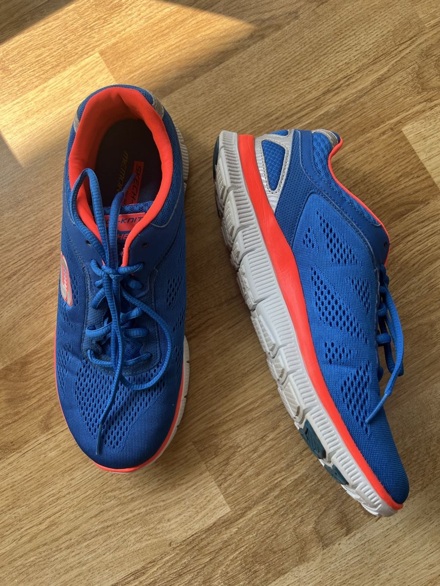 Skechers Scarpe da donna: Sketches Memory Form Gr. 40 – Usato da Aarau venduto da LiaSenn 1