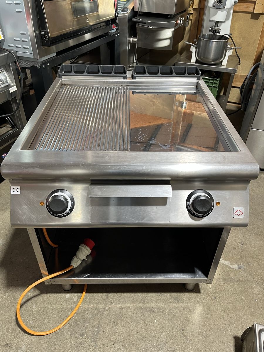 Griglie: Gastro Grillplatte mit Grillrost und Grillplatte – Usato da Wohlen AG venduto da Moh80 2