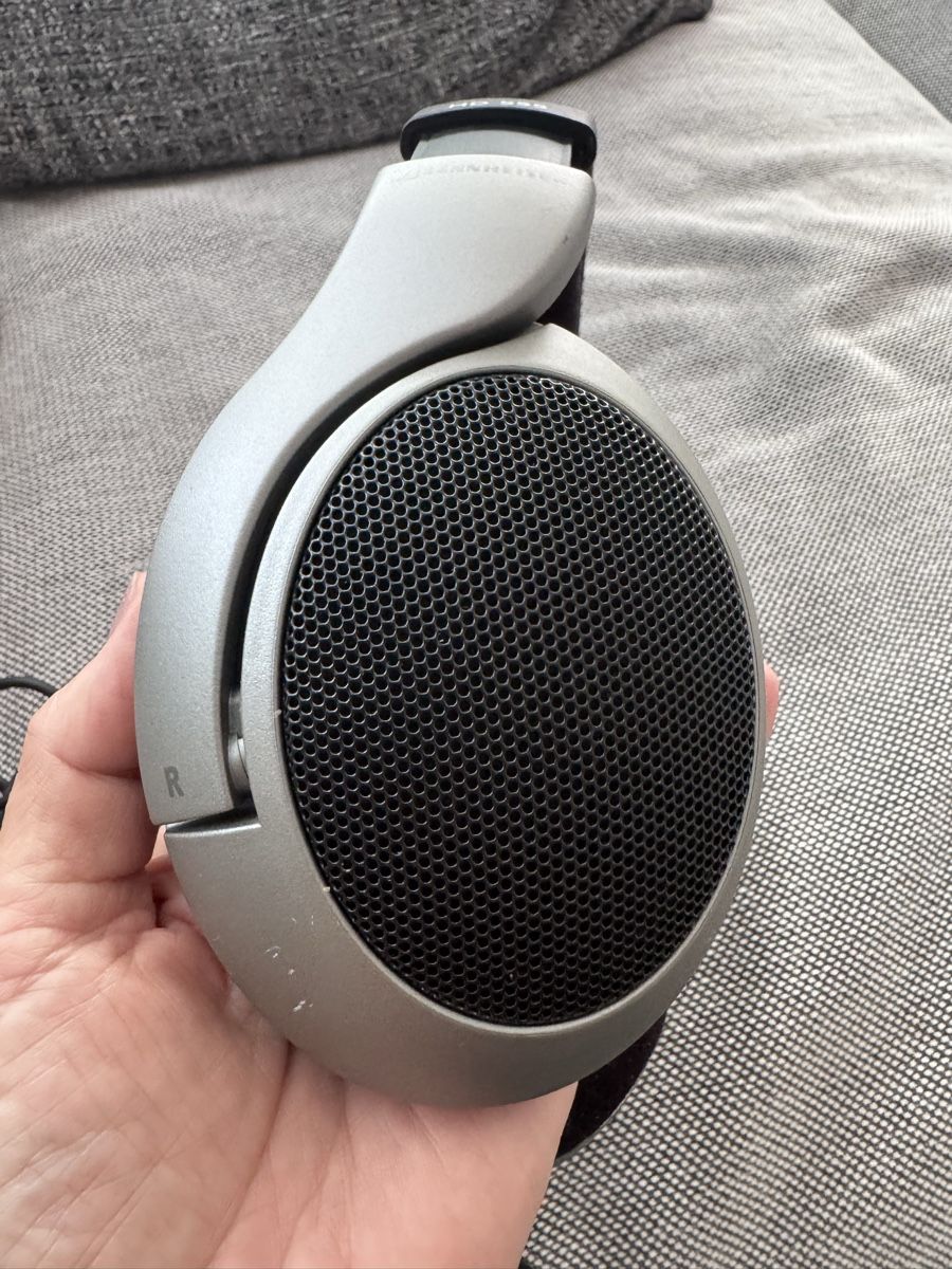 Sennheiser Casques audio: Kopfhörer Sennheiser HD 555 gebraucht mit Kabel – D'occasion à Horw par miminelly 1