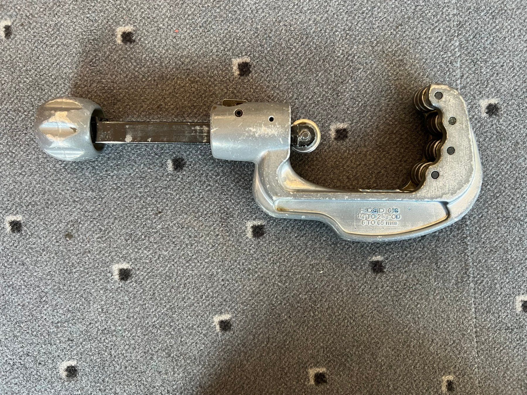 Ridgid Alle Werkzeuge: Ridgid 65S Rohrschneider 6 bis 65mm – Gebraucht aus Dietikon von Wildtransporte 1