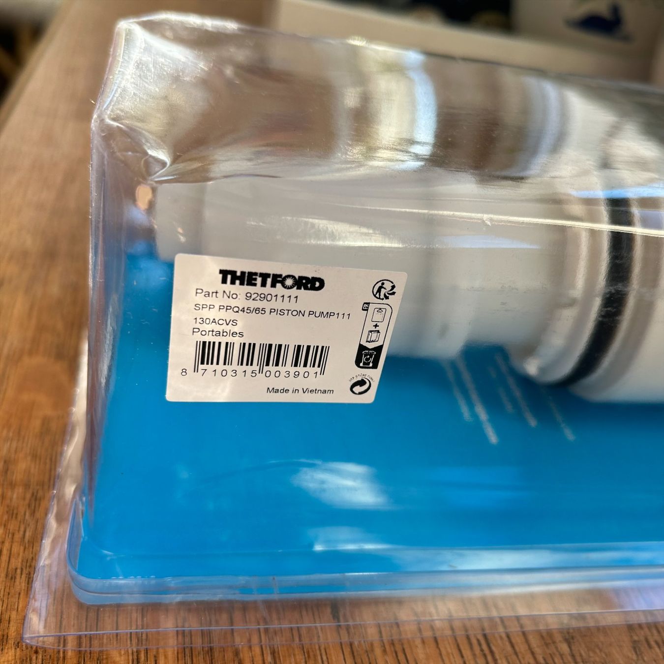 Thetford WC: THETFORD – Neu und originalverpackt aus Ponts-de-Martel von rojomaju 1