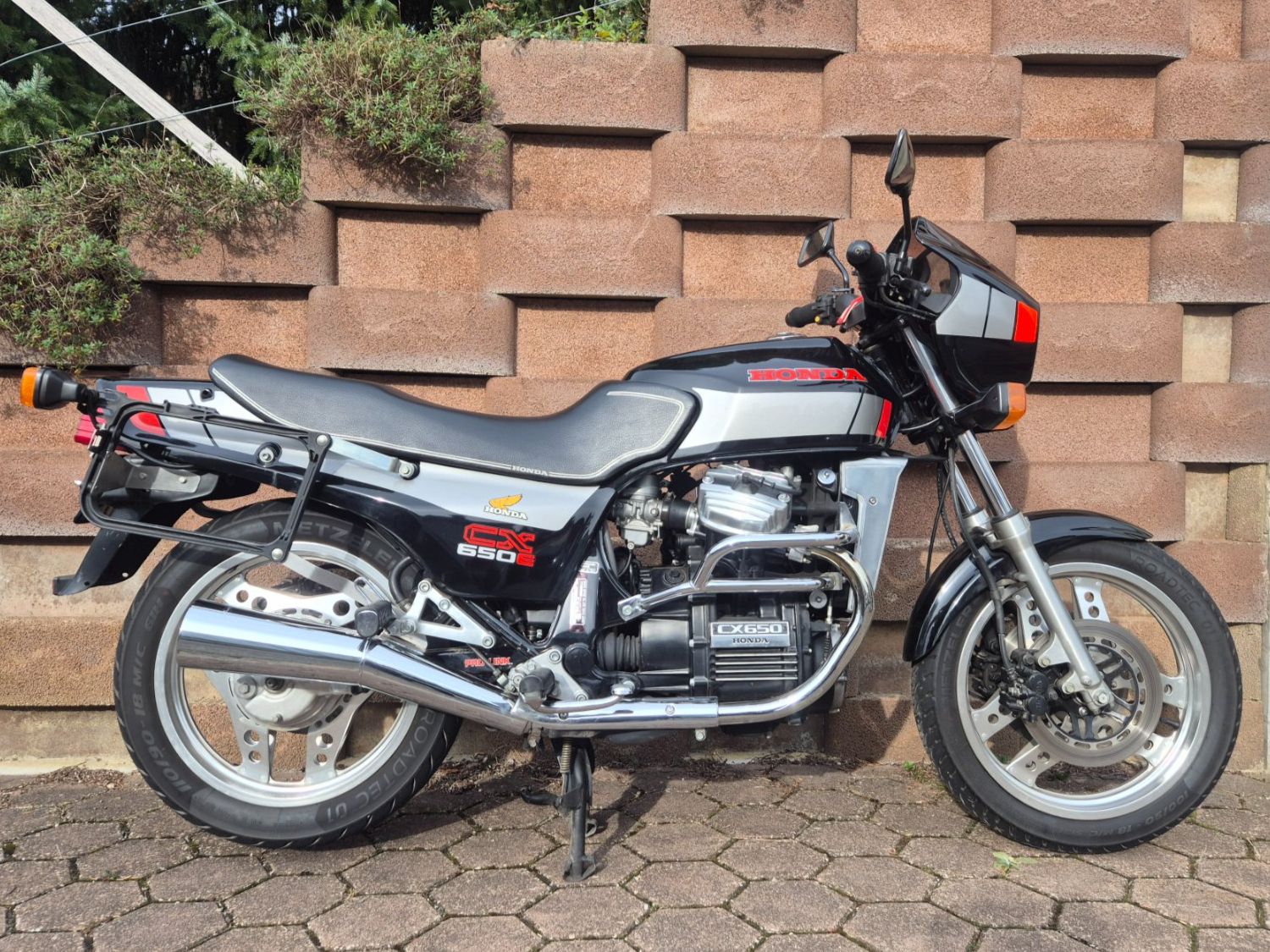 Honda Strada: Honda CX 650 E – Usato da Langenbruck venduto da zwahlenA