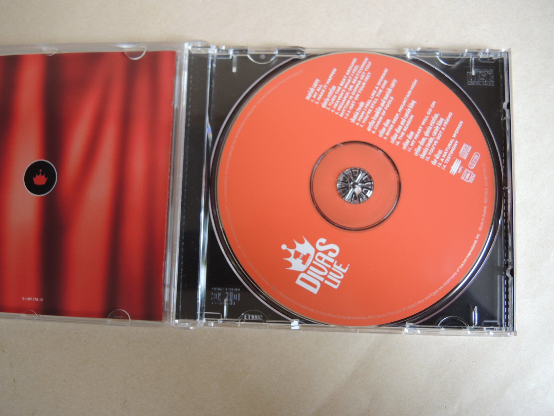 CD: Divas Live - Celine, Mariah, Shania uvm. CD – Usato da Rorschach venduto da maeck8 1