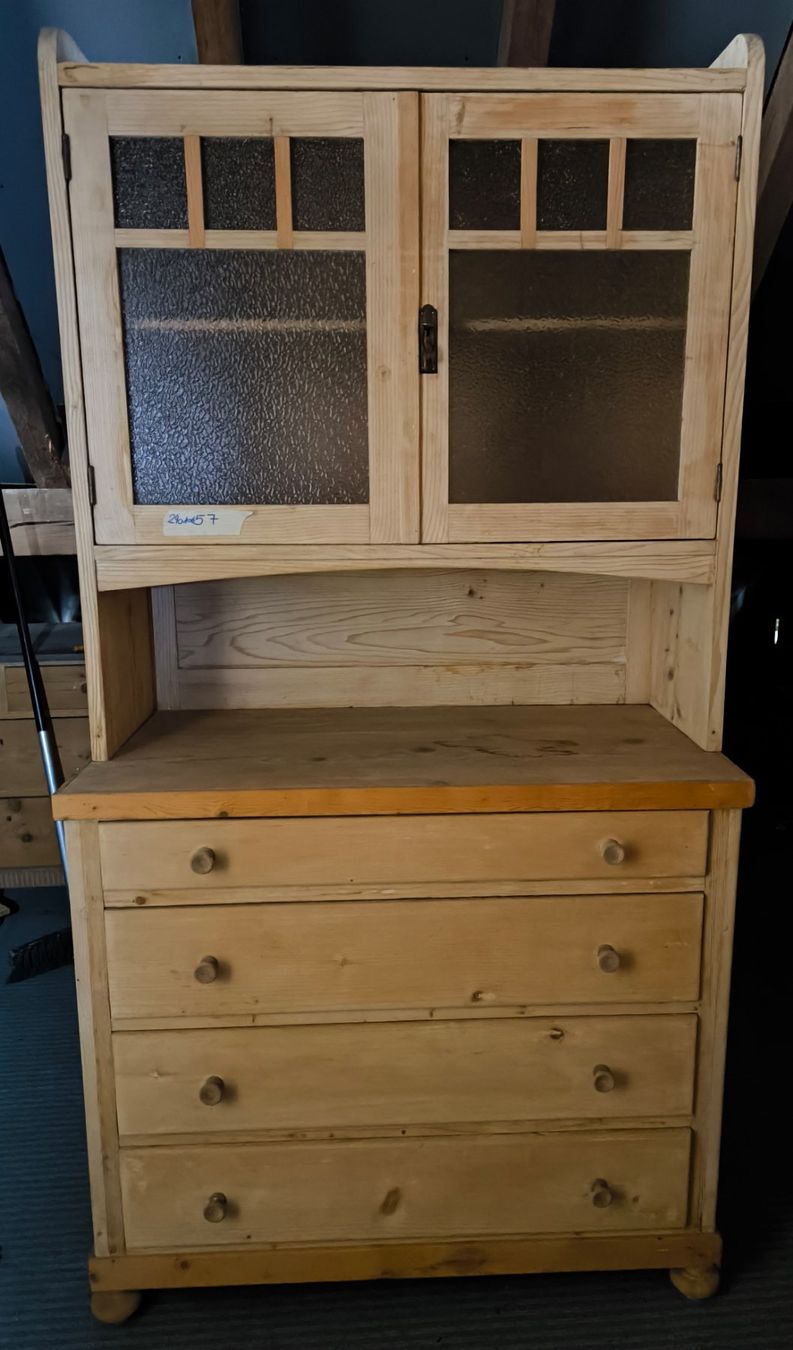 Büffets: Küchen Schrank ca. 1930 Ja. – Gebraucht aus Rorschacherberg von snOOpydOg11