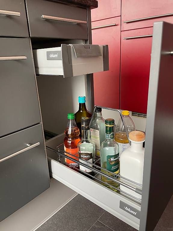 Cucine complete: Kochinsel mit Granitplatte Steel Grey – Usato da Thayngen venduto da mha77 4