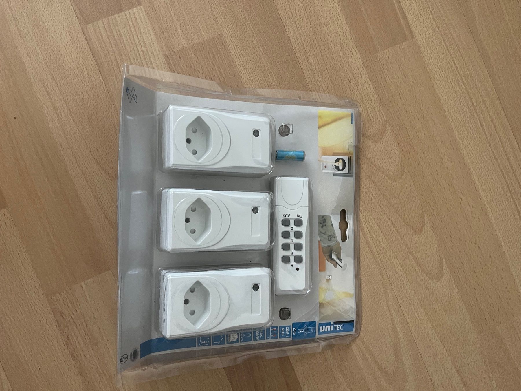 Spine: Diverse Doppelsteckdosen – Usato da Wichtrach venduto da hjlaeser01 1
