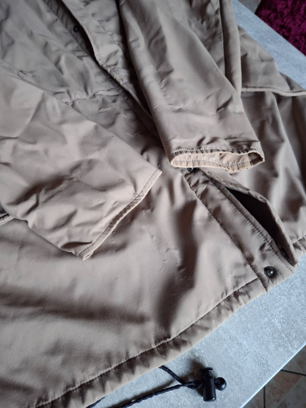 Switcher Jacken: Veste à capuche beige taille L marque Switcher – Gebraucht aus Villiers von san_jn5w 1