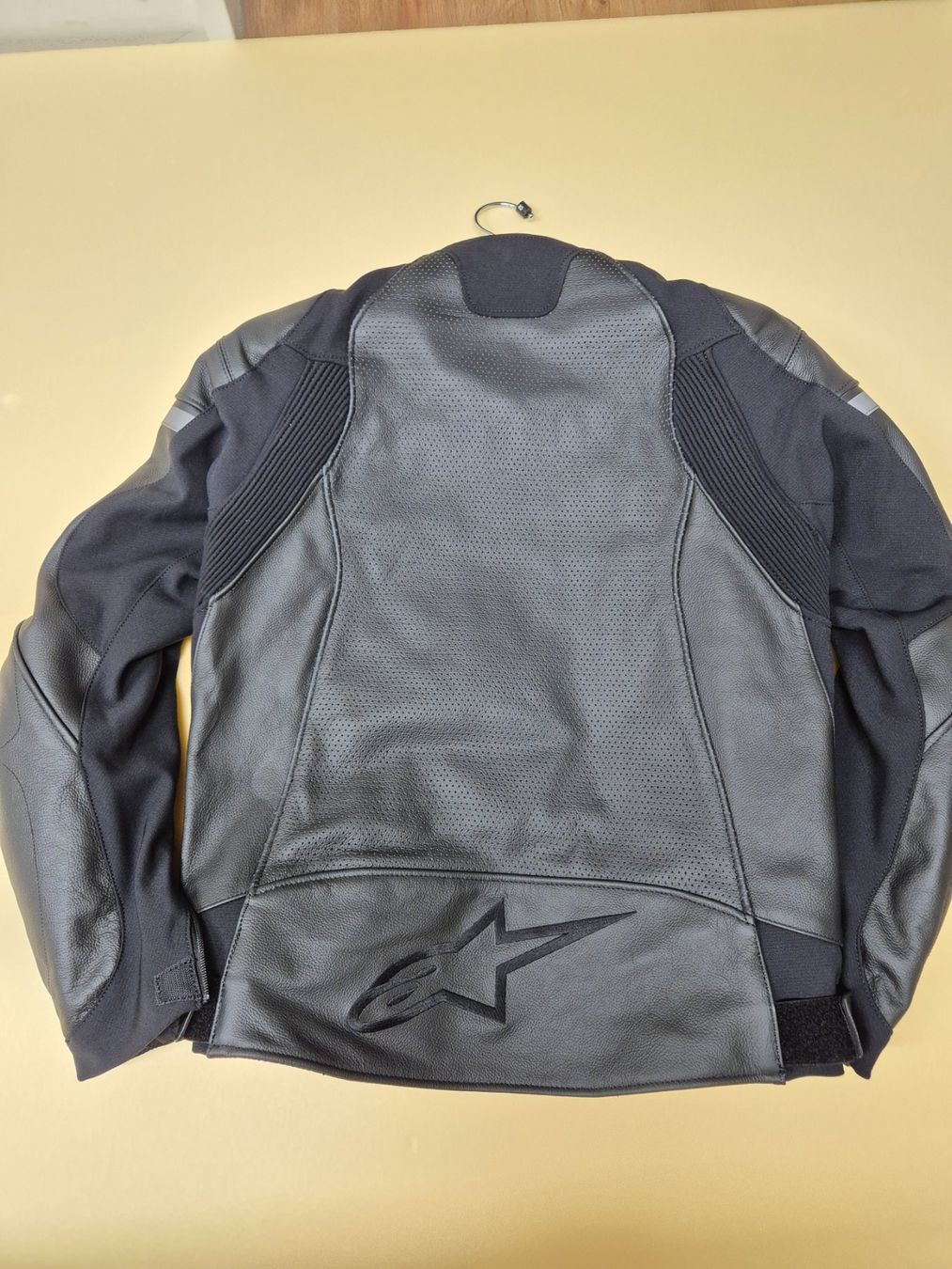 Alpinestars Giacche: Alpinestars GP Force Airflow jacke – Usato da Grüningen venduto da Tageule 1
