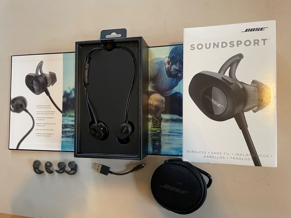 Clip Abbigliamento Originale Per Cuffie Bose SoundSport - Nero