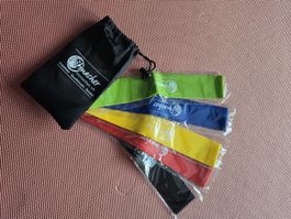 Fitmacher Set: 5x Widerstandsbänder + Shirt gratis!