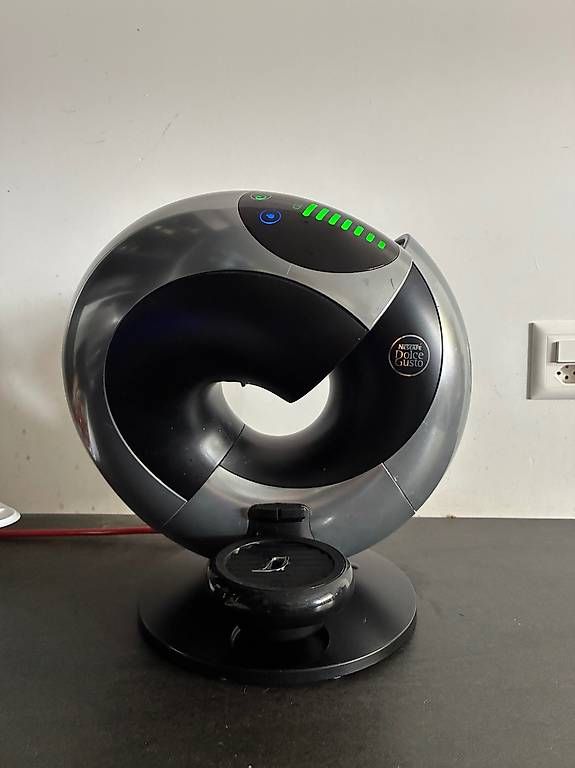 Macchine per caffè & Macchine per espresso: Nescafe Dolce Gusto Eclipse Kaffeemaschine – Usato da Adlikon venduto da suermel2000 4