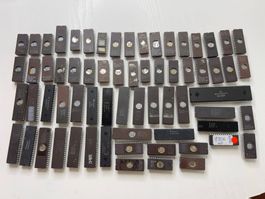 66x Keramik- & DIP-ICs / Vintage Mikrochips / Elektronik