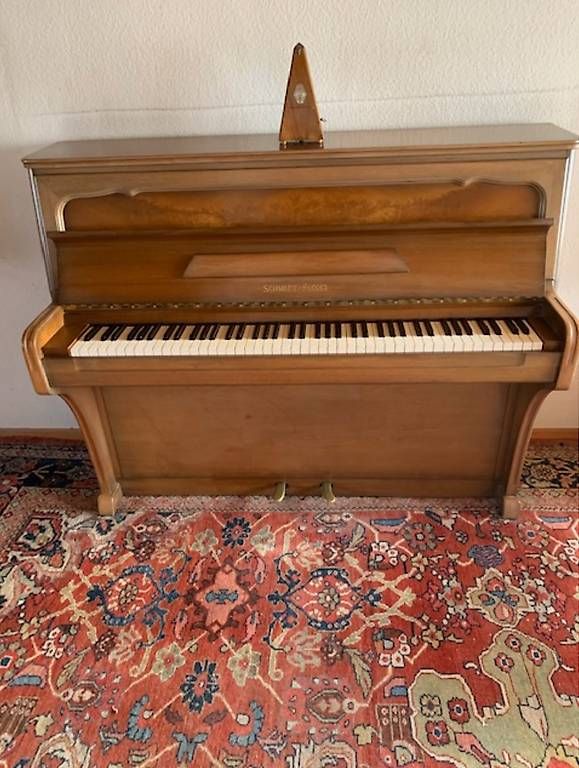 Strumenti musicali: Klavier gratis zum Abholen – Usato da Frauenfeld venduto da Konfidenz 1