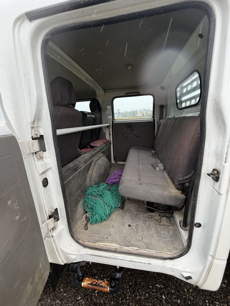 Nissan Véhicules utilitaires: NISSAN Cabstar – D'occasion à Niederbipp par baggerch 5
