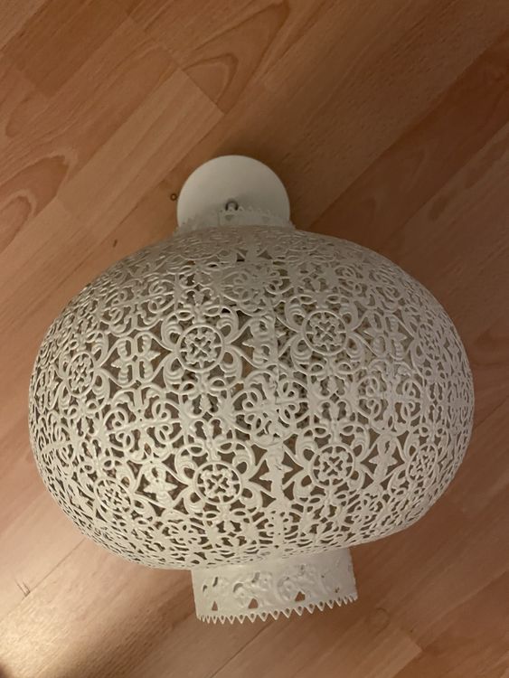 Ikea Lampe mit Glühbirne Kaufen auf Ricardo