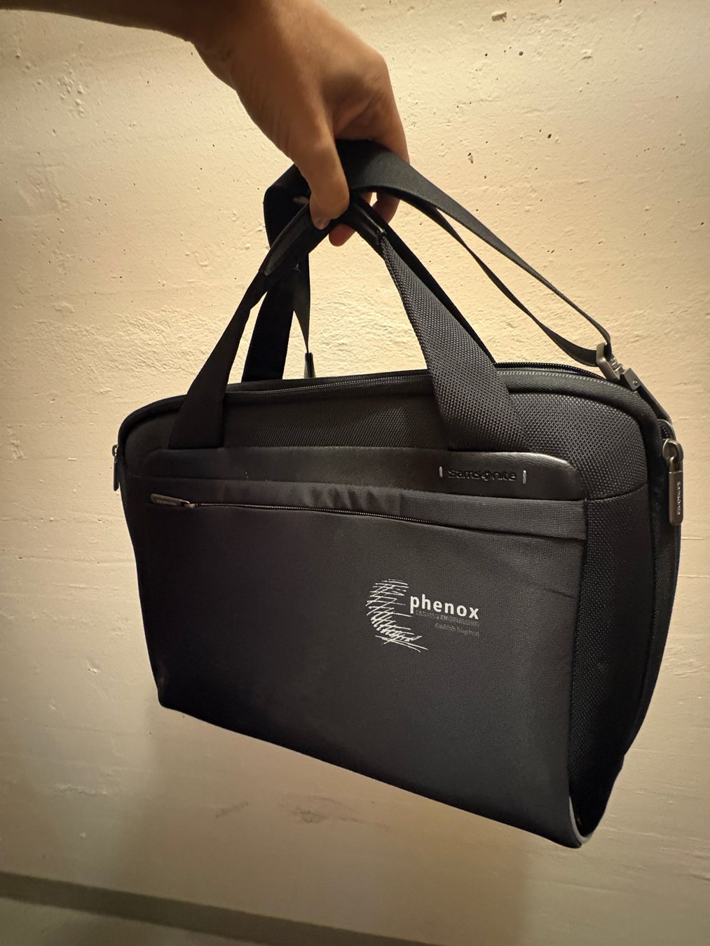 Samsonite Sacs: Samsonite Laptoptasche / Umhängetasche Schwarz – D'occasion à Gravesano par ric_dime 1